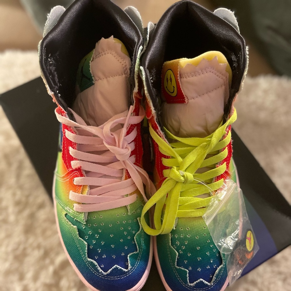 Nike J. Balvin x Air Jordan 1 Retro OG High 'Colores Y Vibras' DC3481-900 - 10.5 - Picture 11 of 14